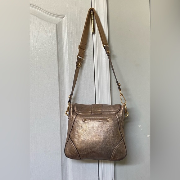 B makowsky crossbody. - Picture 14 of 14